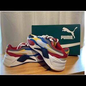 Puma sneakers